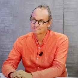 Portrait de Florent Massot