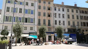 Logement Marseille: enquête sur une ville toujours aussi indigne